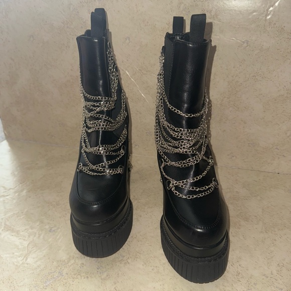 LAMODA Platform Chain Ankle Boots - size 7 EUC - Picture 2 of 13